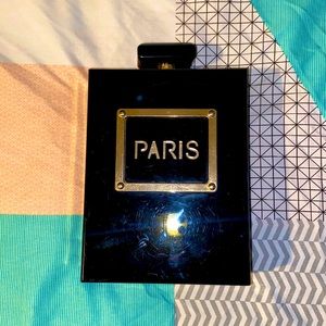 Paris purse.
